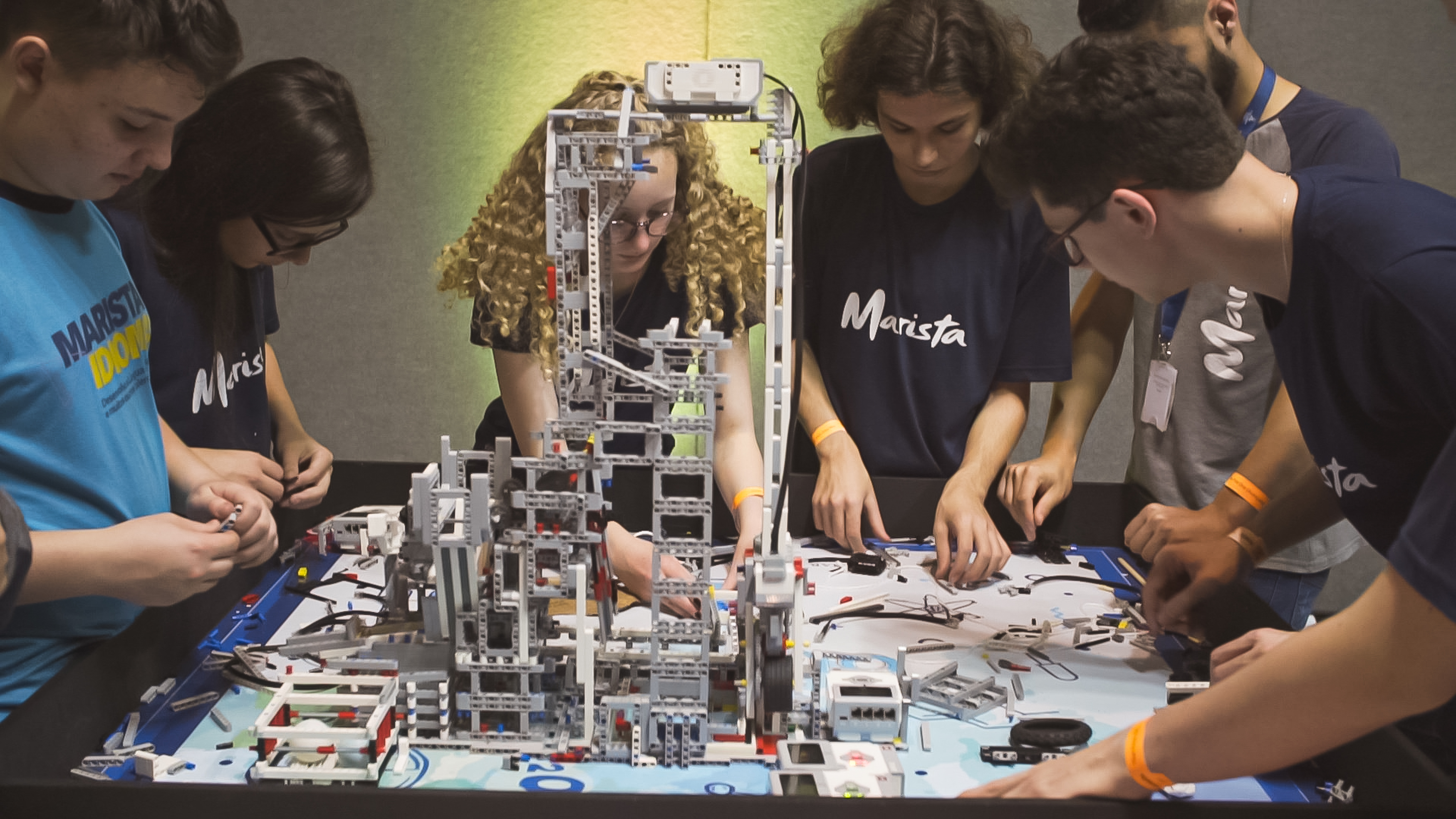 Porto Alegre sedia o maior festival brasileiro de robótica